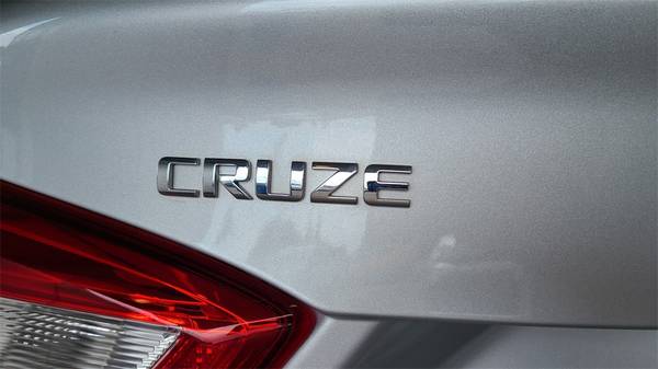 2019 Chevy Chevrolet Cruze LT sedan Silver - cars & trucks - by... for sale in Flagstaff, AZ – photo 15