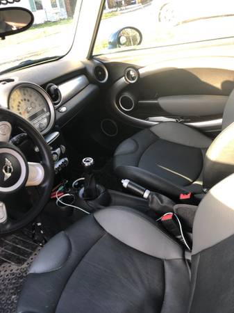2008 Mini Cooper Sport - cars & trucks - by owner - vehicle... for sale in Pittsfield, NH – photo 7