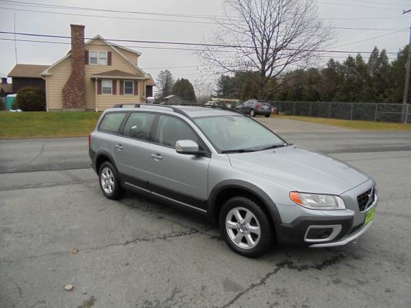 2009 Volvo XC70 3.2 Wagon 4-Door Southern Vehicle No Rust!! - cars &... for sale in Derby vt, VT – photo 7
