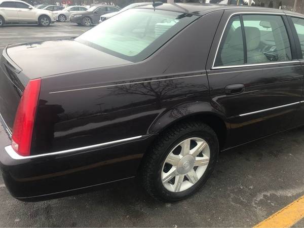 2008 Cadillac DTS for sale in Clinton , NY – photo 9