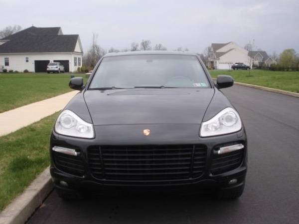 2010 Porsche Cayenne GTS AWD - 405 Horsepower! All Service Records for sale in Allentown, PA – photo 5