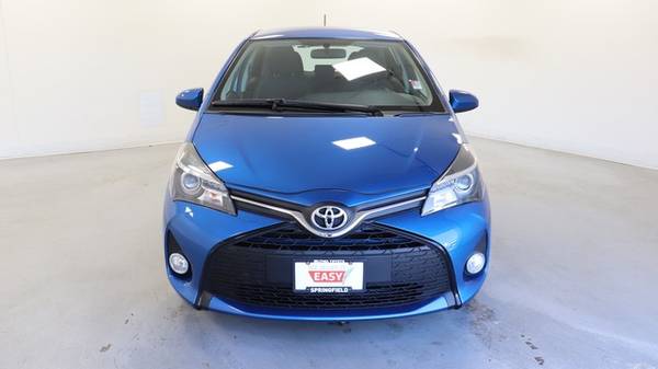 2015 Toyota Yaris 5dr Liftback Auto SE Sedan - - by for sale in Springfield, OR – photo 3