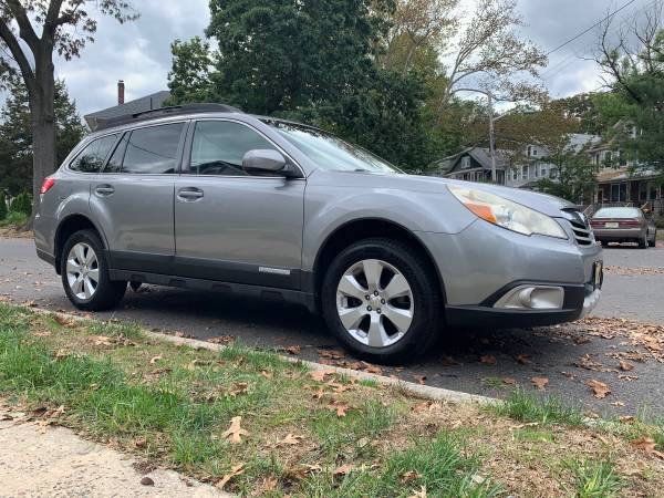 2011 Subaru Outback for sale in Collingswood, NJ – photo 2