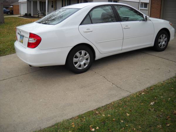 2002 toyota camry Le - cars & trucks - by owner - vehicle automotive... for sale in Dayton, OH – photo 4