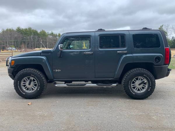 2006 Hummer H3 4x4 RUNS LOOKS GREAT! WARRANTY! PRICED TO SELL - cars for sale in Salisbury, MA – photo 4