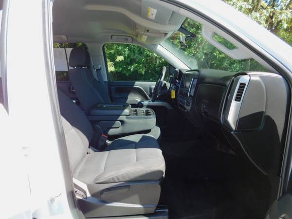 2017 *Chevrolet* *Silverado 1500* *4WD Crew Cab 143.5 L for sale in Fayetteville, AR – photo 4