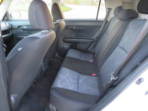 2012 Scion XB... 205,000 Miles... $2,800 - cars & trucks - by dealer... for sale in Waterloo, IA – photo 10