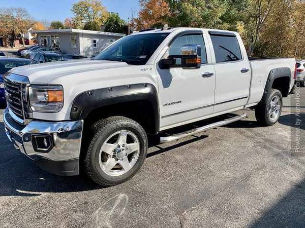 2013 Gmc Sierra 2500hd Sle Clean Car Fax 6.0l 8 Cylinder 4x4 Automatic for sale in Manchester, VT – photo 4
