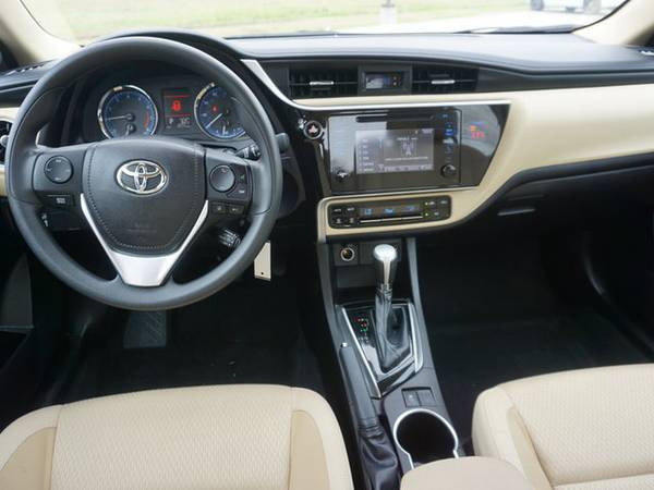 2018 Toyota Corolla LE - - by dealer - vehicle for sale in Plaquemine, LA – photo 11