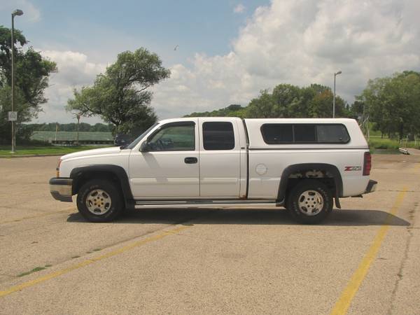 PRICE DROP! 2003 Chevrolet Silverado 1500 LS Ext. Cab 4x4 RUNS GREAT! for sale in Madison, WI – photo 5
