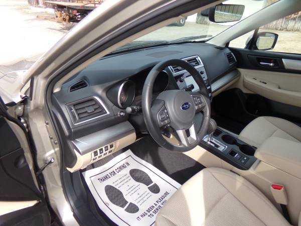 Subaru 2017 Outback Premium 23K Auto Eyesight Navigation Sunroof for sale in Vernon, VT – photo 9