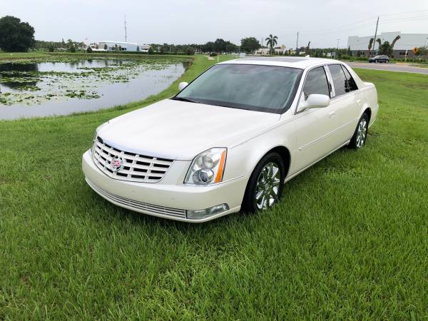 2011 Cadillac DTS Premium Collection for sale in Sarasota, FL – photo 2