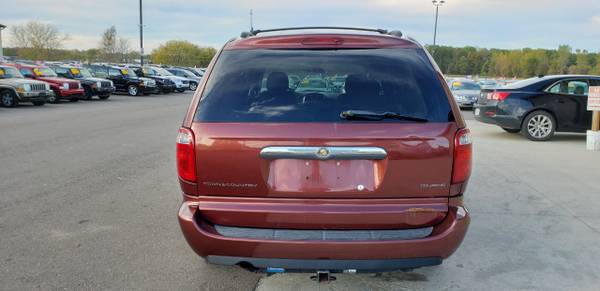 ALL MAKES! 2007 Chrysler Town & Country LWB for sale in Chesaning, MI – photo 5