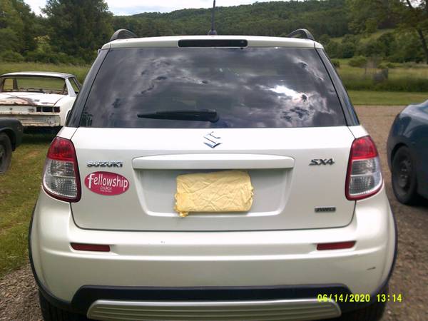 2007 White Suzuki SX4 - cars & trucks - by owner - vehicle... for sale in Candor, NY – photo 3