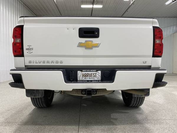 2017 Chevrolet Silverado 1500 Crew Cab - Small Town & Family Owned! for sale in Wahoo, NE – photo 3
