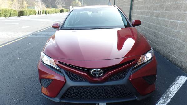 2018 Toyota Camry SE - cars & trucks - by owner - vehicle automotive... for sale in Versailles, KY – photo 5