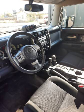 2010 Toyota FJ Cruiser with ONLY 120, 267 Miles-Greensboro - cars & for sale in Denver, NC – photo 9