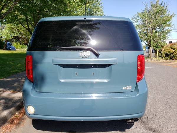 2008 Toyota scion xb 5 speed manual transmission low miles very nice for sale in Portland, OR – photo 4