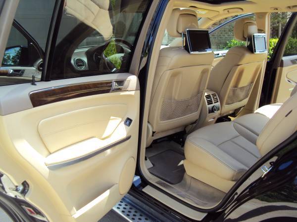 2011 Mercedes Benz GL450 low miles Clean Title Immaculate by Owne for sale in Houston, TX – photo 7