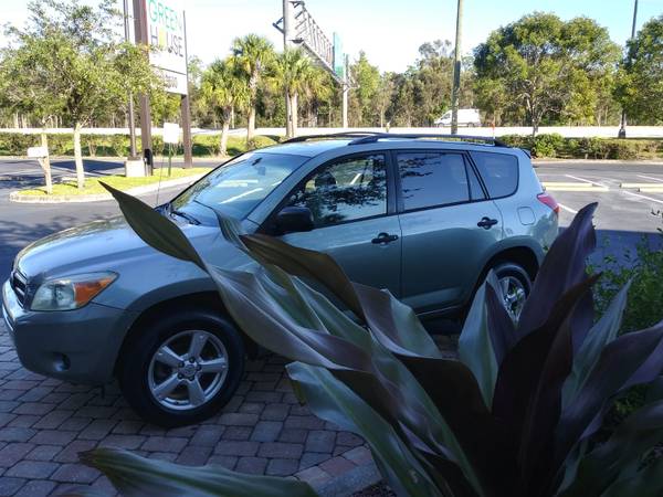 2006 TOYOTA RAV4 2.4L 3ROW - cars & trucks - by owner - vehicle... for sale in Naples, FL – photo 4