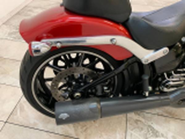 2013 Harley Davidson FXSB BREAKOUT * 6,800 ORIGINAL LOW MILES * -... for sale in Rancho Cordova, NV – photo 5
