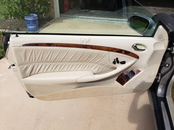 Mercedes Benz CLK 350 - cars & trucks - by owner - vehicle... for sale in New Port Richey , FL – photo 3