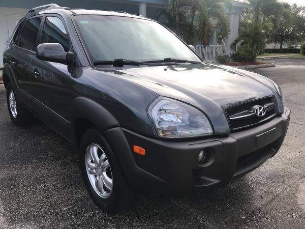 2007 HYUNDAI TUCSON AWD - cars & trucks - by owner - vehicle... for sale in Cape Coral, FL – photo 3