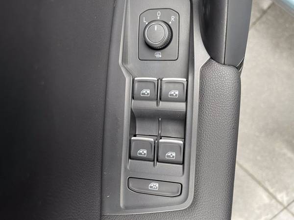 2019 Volkswagen Tiguan SE AWD All Wheel Drive SKU: KM079251 - cars & for sale in Bellevue, WA – photo 18