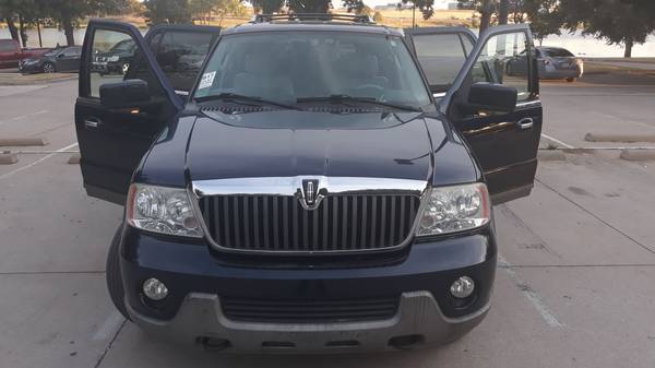 Lincoln Navigator ... 124, xxx miles ... 3rd row LEATHER . ZERO accide for sale in Hurst, TX – photo 10