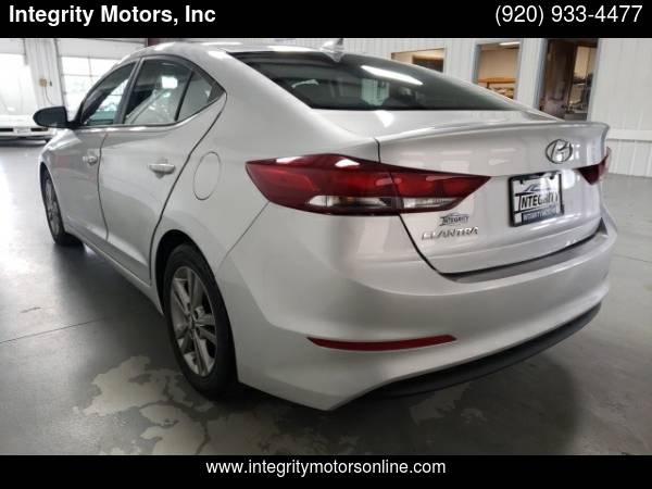 2017 Hyundai Elantra Value Edition ***Financing Available*** - cars... for sale in Fond Du Lac, WI – photo 4