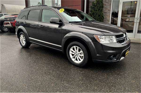 2017 DODGE JOURNEY SXT AWD - WITH JUST 16k MILES! for sale in Juneau, AK – photo 2