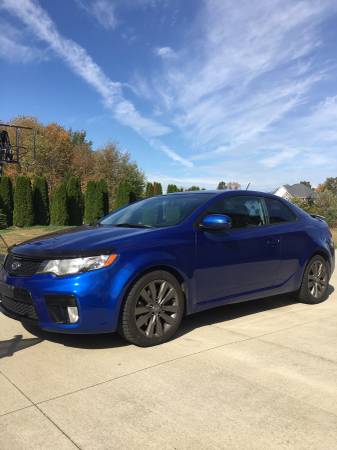 Kia Forte Koup sx 2012 6spd auto for sale in Hinckley, OH