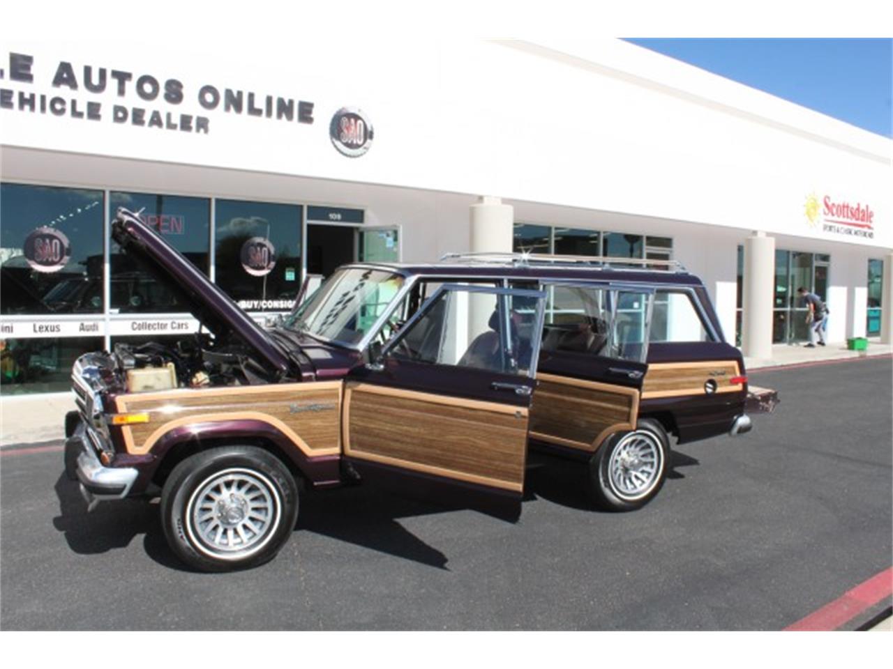 1989 Jeep Grand Wagoneer for sale in Scottsdale, AZ – photo 18