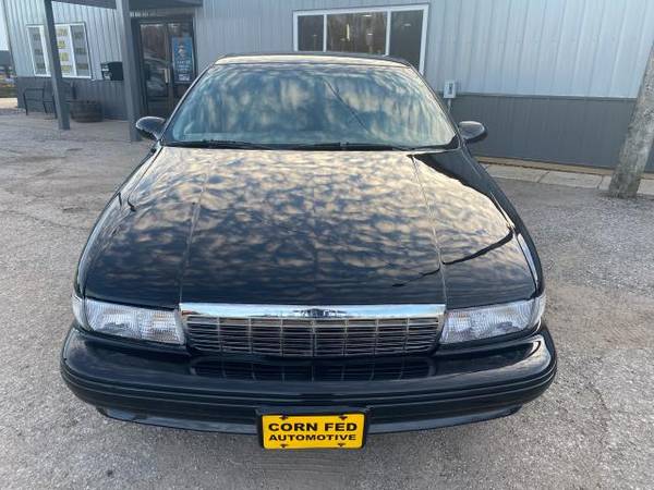 1995 Chevrolet Caprice Classic/Impala SS 4dr Sedan - cars & trucks -... for sale in CENTER POINT, IA – photo 3