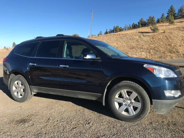 Gorgeous Deep Blue 2012 AWD Chevrolet Traverse LT for sale in Boulder, CO – photo 8