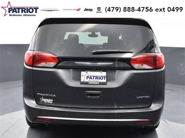2020 Chrysler Pacifica Limited - mini-van - - by for sale in McAlester, AR – photo 4
