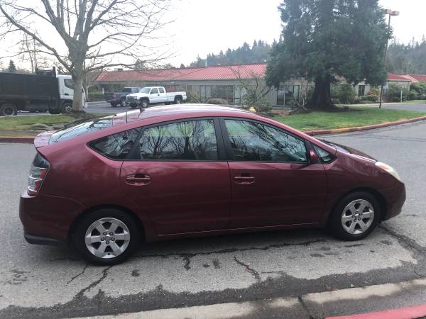 2005 Toyota Prius - Local Trade, Low Miles, Auto, clean title for sale in Kirkland, WA – photo 4