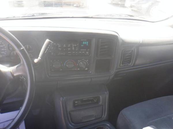 2002 Chevrolet Silverado 1500HD LS - - by dealer for sale in Des Moines, IA – photo 10