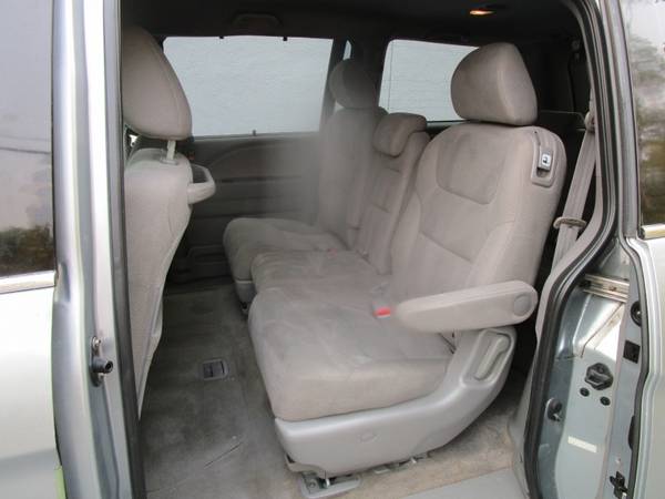 2009 Honda Odyssey - LOW MILEAGE - BRAND NEW TIRES - RECENTLY... for sale in Sacramento , CA – photo 12