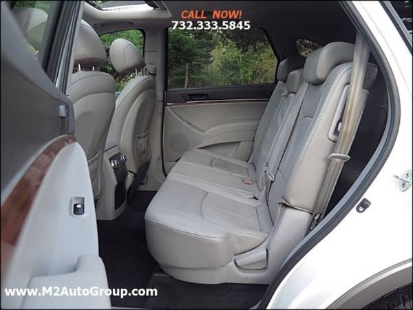 2009 Hyundai Veracruz Limited 4dr Crossover - cars & trucks - by... for sale in East Brunswick, NY – photo 7