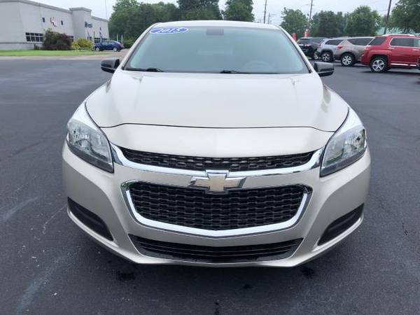 2015 Chevrolet Malibu 4dr Sdn LS w/1LS - cars & trucks - by dealer -... for sale in Pinckneyville, MO – photo 9