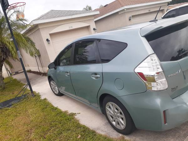 Toyota Prius V - cars & trucks - by owner - vehicle automotive sale for sale in Ellenton, FL – photo 3