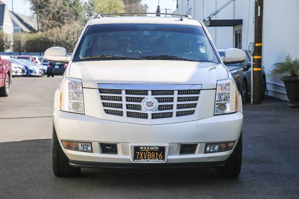 2013 Caddy Cadillac Escalade Luxury suv White Diamond Tricoat - cars for sale in Sacramento , CA – photo 2