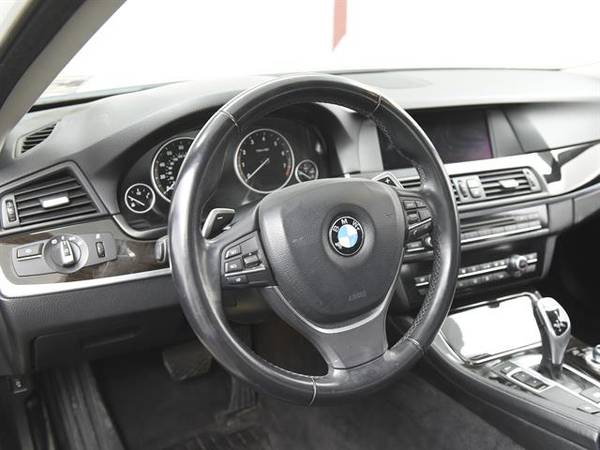 2011 BMW 5 Series 535i Sedan 4D sedan WHITE - FINANCE ONLINE for sale in Atlanta, AZ – photo 2