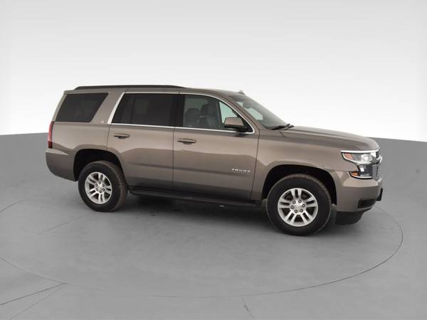 2017 Chevy Chevrolet Tahoe LT Sport Utility 4D suv Gray - FINANCE -... for sale in Washington, District Of Columbia – photo 14
