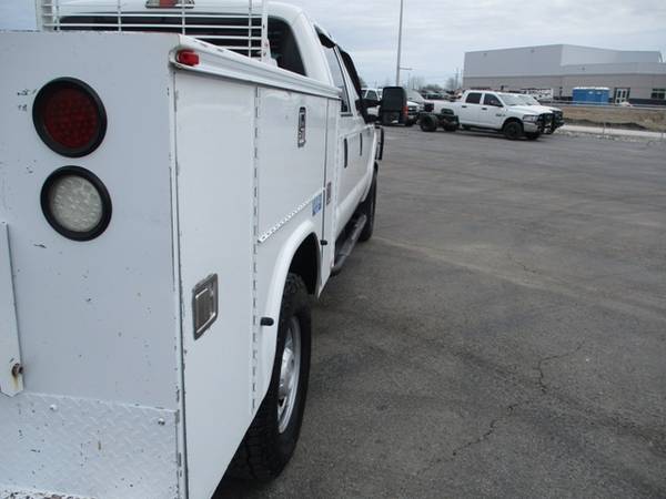 2013 Ford F-350 4x4 Crew Cab XL Utility Bed 95k Miles - cars & for sale in Lawrenceburg, AL – photo 8