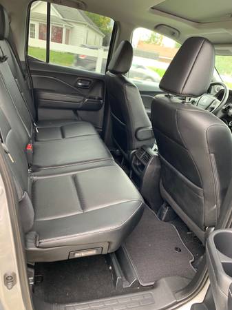 2019 Honda Ridgeline 4door 4x4 - - by dealer - vehicle for sale in ottumwa, IA – photo 6