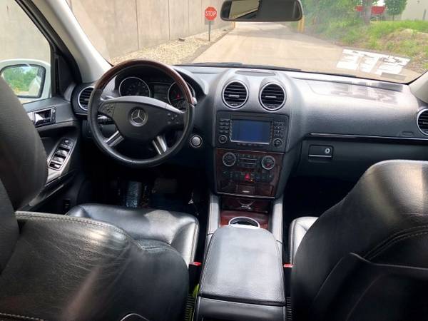 2008 Mercedes Benz GL550 -- ONLY One Owner **LOADED With EVERYTHING ** for sale in Madison, WI – photo 9
