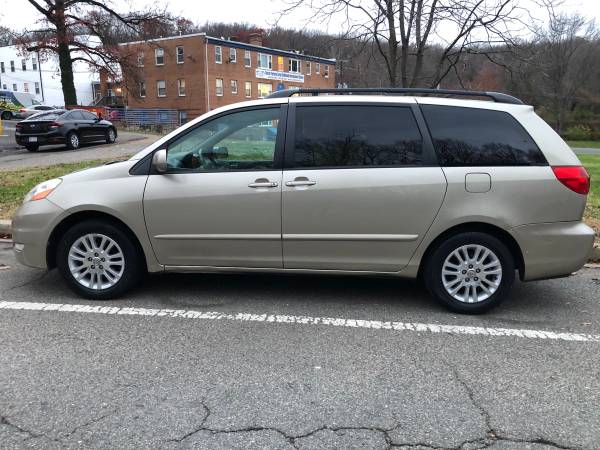 2008 TOYOTA SIENNA XLE WITH 103486 MILES IN EXCELLENT CONDITION -... for sale in Washington, District Of Columbia – photo 5