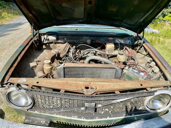 Vintage Volvo 1973 for sale in Other, ME – photo 2